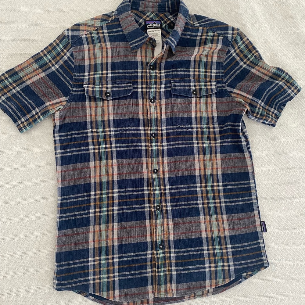 Men’s small Patagonia shirt